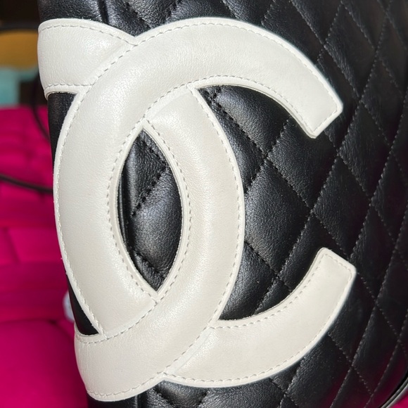 Chanel Cambon Crossbody Bag (2004-2005) - Picture 7 of 15